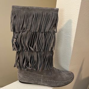 LC Lauren Conrad Fringe Boots. Women’s. NWT. Slip On. Size 7.
